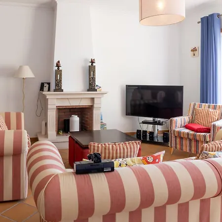 House Of Golden Sands C3 Amoreira (Leiria)